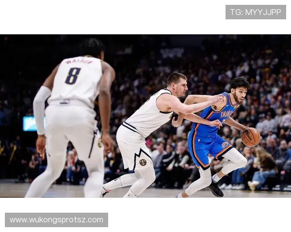 切特·霍姆格伦挡拆制造突破空间提升内线效率