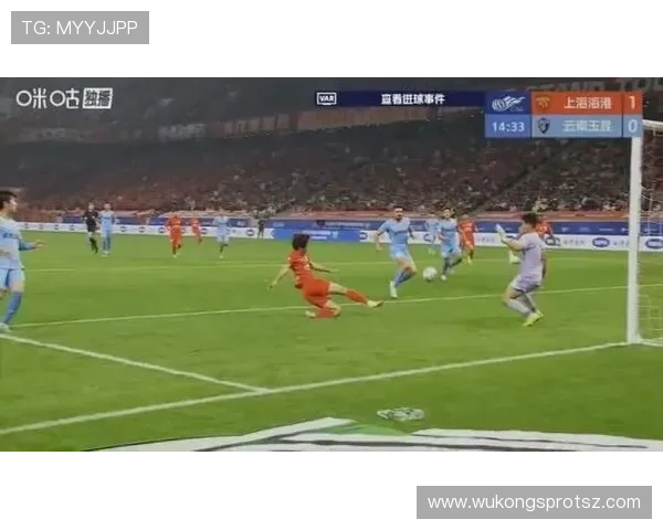 守门员犯规判罚标准及比赛中常见误区详解