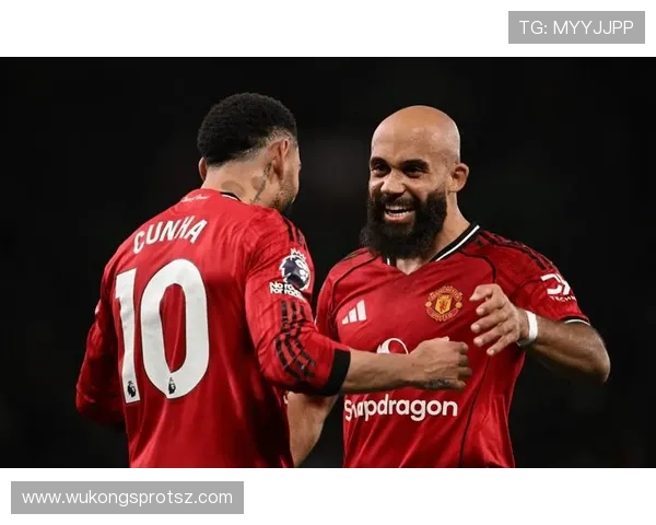 曼联转会策略：失误风险是否对球队重建进程造成影响